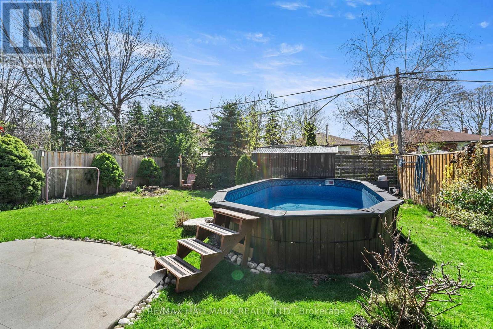 136 Lothian Avenue, Toronto, Ontario  M8Z 4L4 - Photo 42 - W13052940