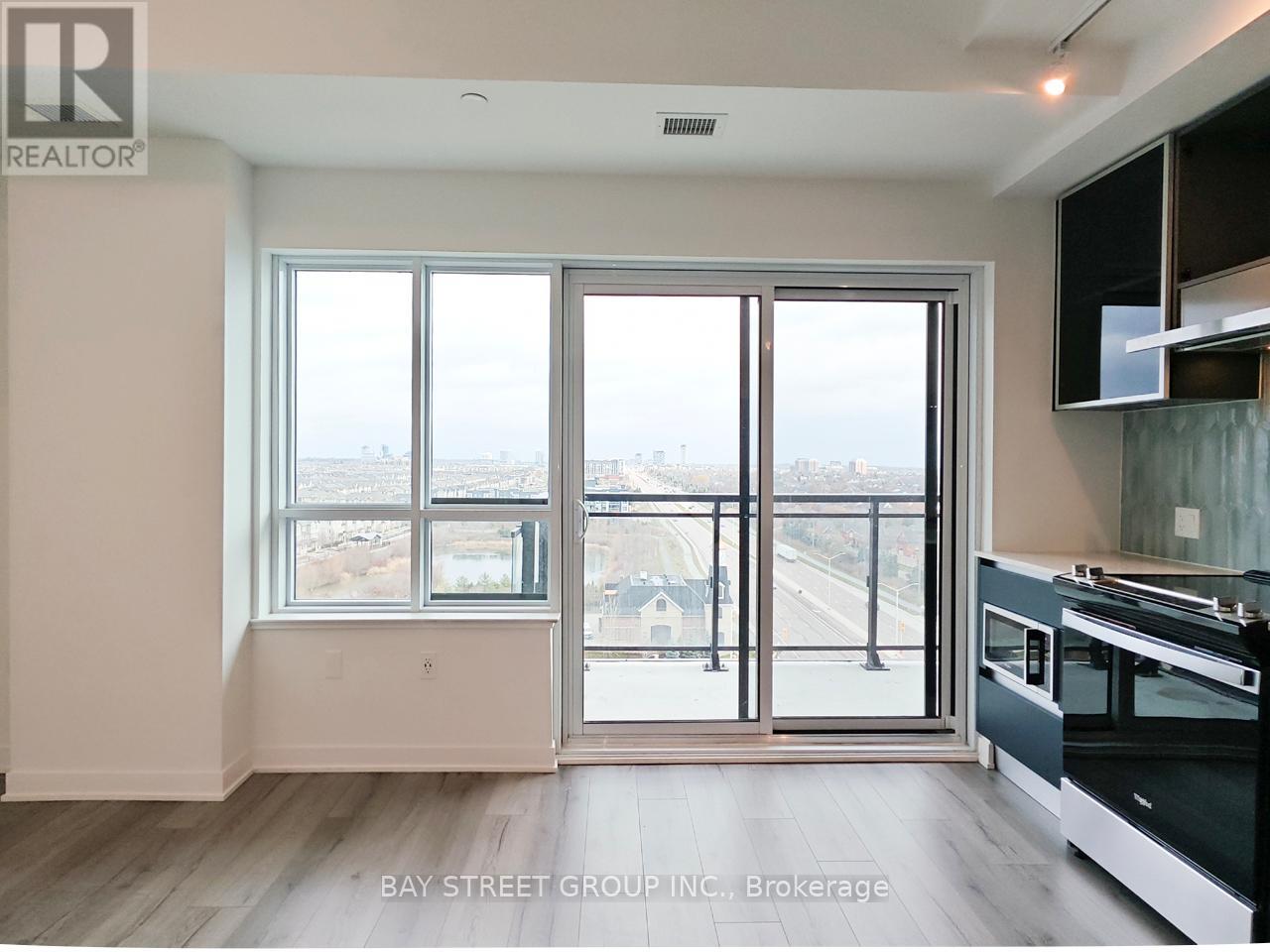 Ph07 - 395 Dundas Street W, Oakville, Ontario  L6M 5R8 - Photo 7 - W13052944