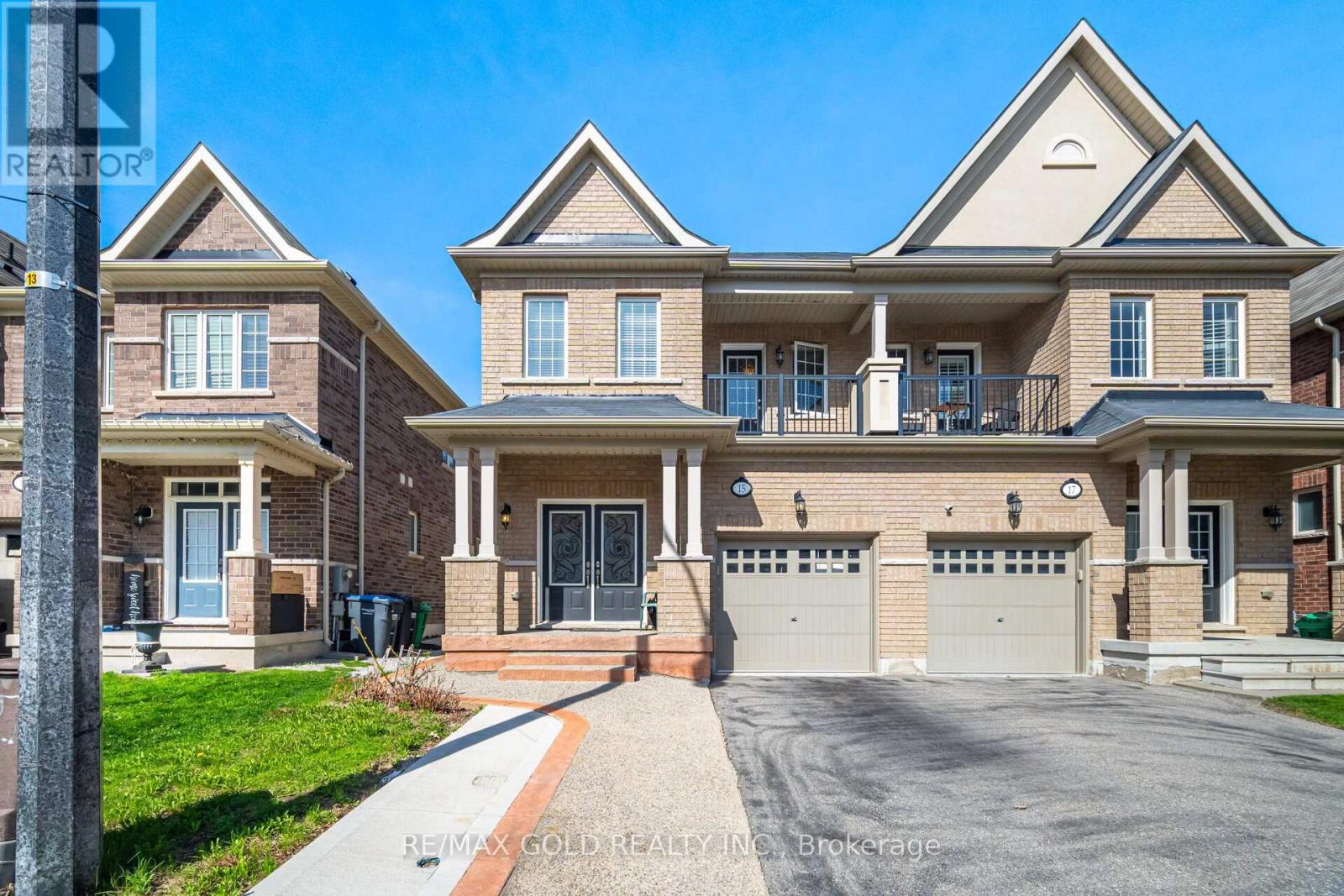 15 Perdita Road, Brampton, Ontario  L6Y 6B1 - Photo 1 - W13052958