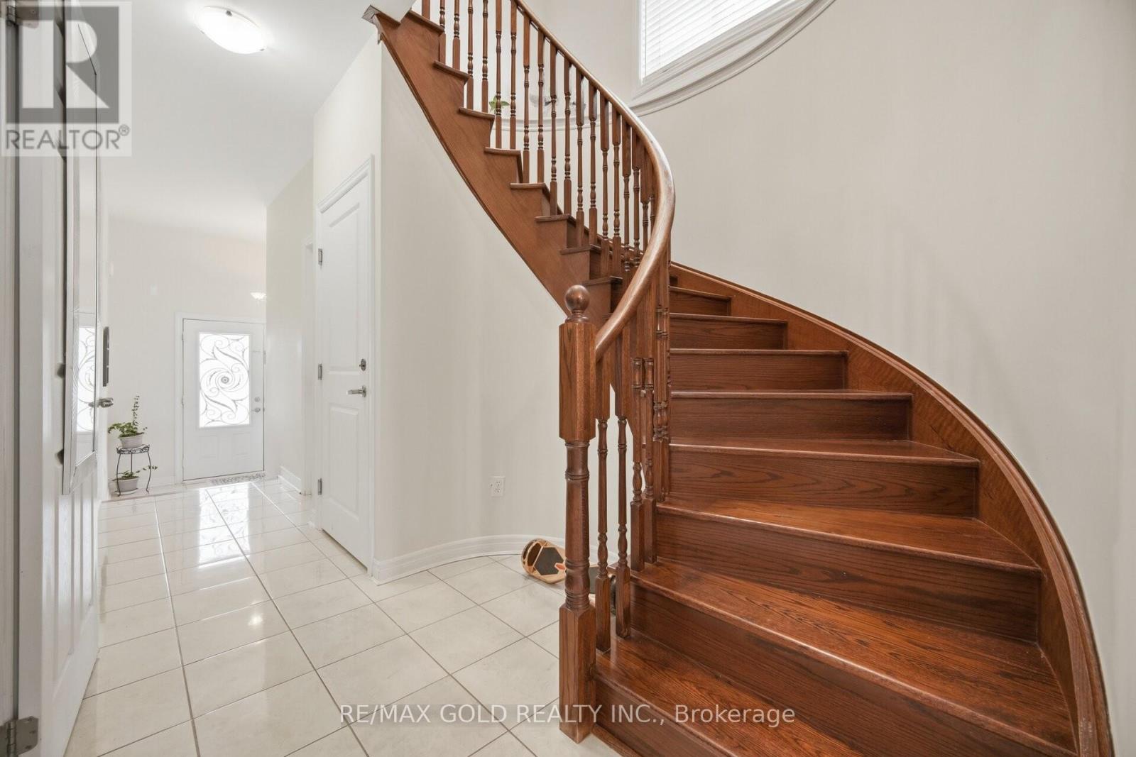 15 Perdita Road, Brampton, Ontario  L6Y 6B1 - Photo 11 - W13052958