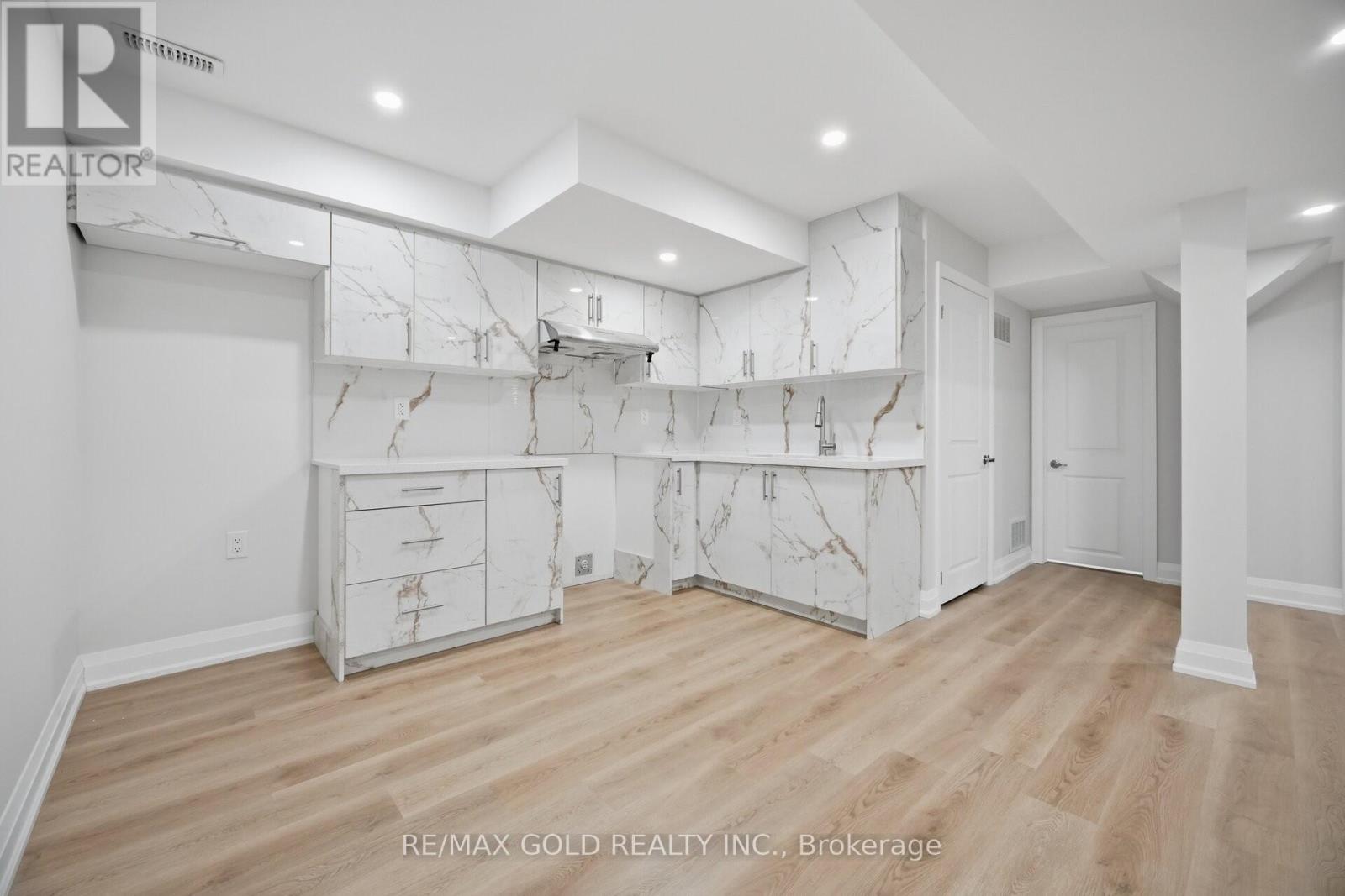 15 Perdita Road, Brampton, Ontario  L6Y 6B1 - Photo 21 - W13052958