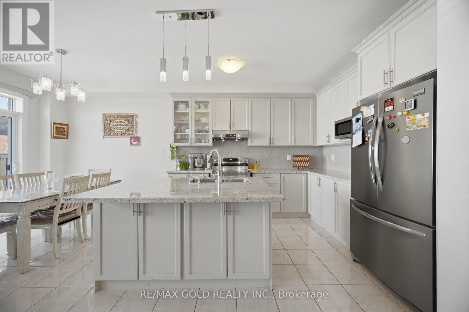 15 Perdita Road, Brampton, Ontario  L6Y 6B1 - Photo 8 - W13052958