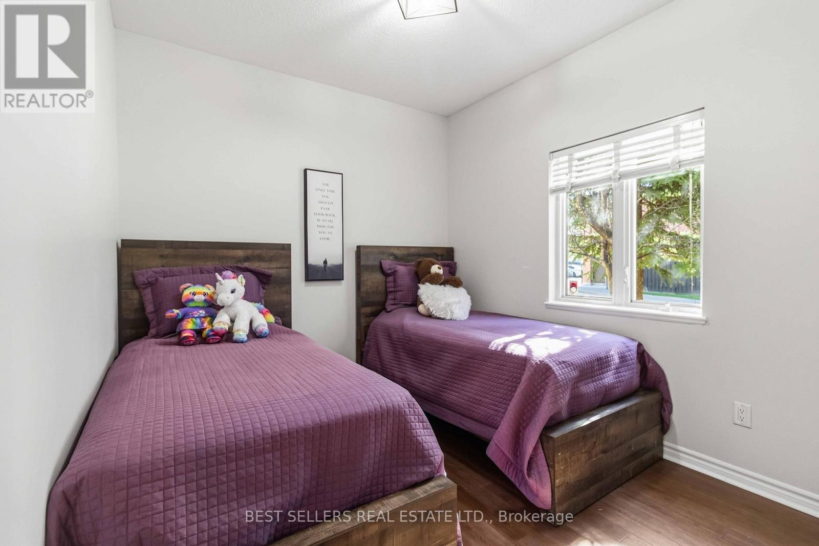 1 - 1 Ferndown Crescent, Brampton, Ontario  L6P 1C3 - Photo 18 - W13052960