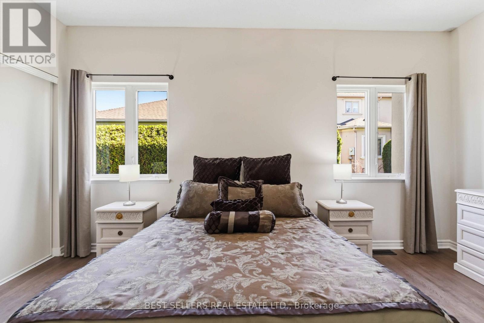 1 - 1 Ferndown Crescent, Brampton, Ontario  L6P 1C3 - Photo 24 - W13052960