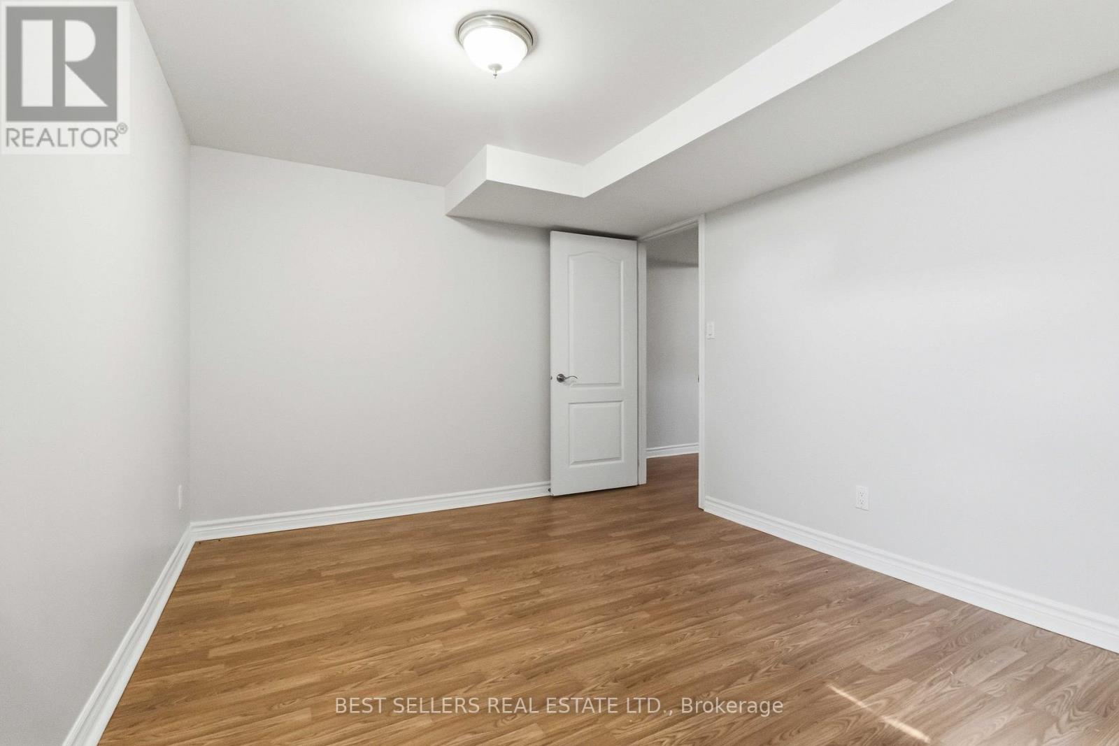 1 - 1 Ferndown Crescent, Brampton, Ontario  L6P 1C3 - Photo 36 - W13052960