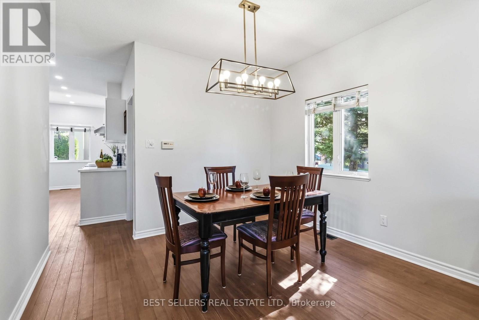 1 - 1 Ferndown Crescent, Brampton, Ontario  L6P 1C3 - Photo 9 - W13052960