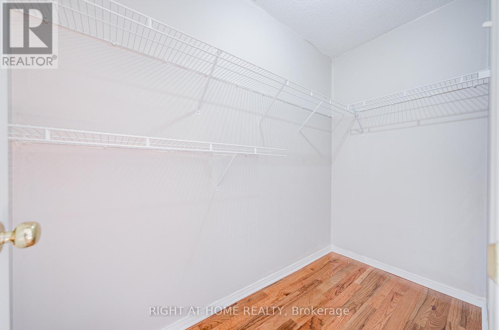 34 - 1222 Parkwest Place, Mississauga, Ontario  L5E 3K9 - Photo 23 - W13052976