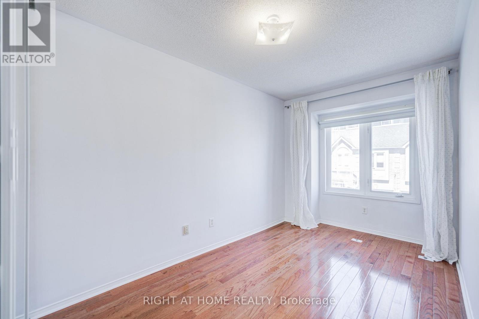 34 - 1222 Parkwest Place, Mississauga, Ontario  L5E 3K9 - Photo 25 - W13052976