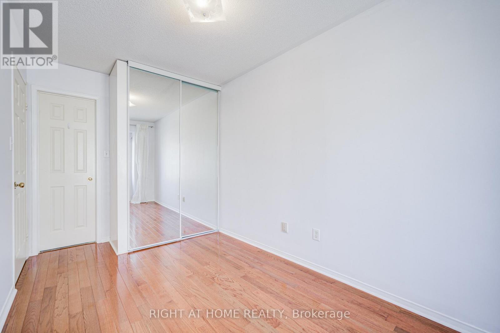 34 - 1222 Parkwest Place, Mississauga, Ontario  L5E 3K9 - Photo 26 - W13052976