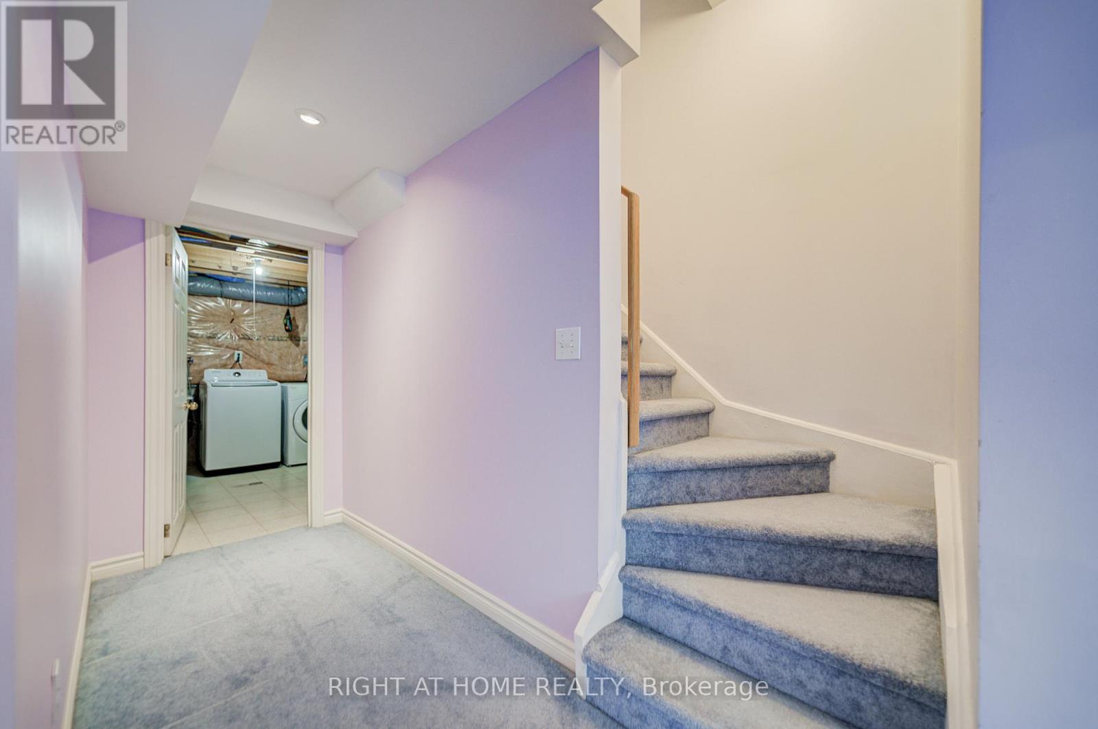 34 - 1222 Parkwest Place, Mississauga, Ontario  L5E 3K9 - Photo 31 - W13052976