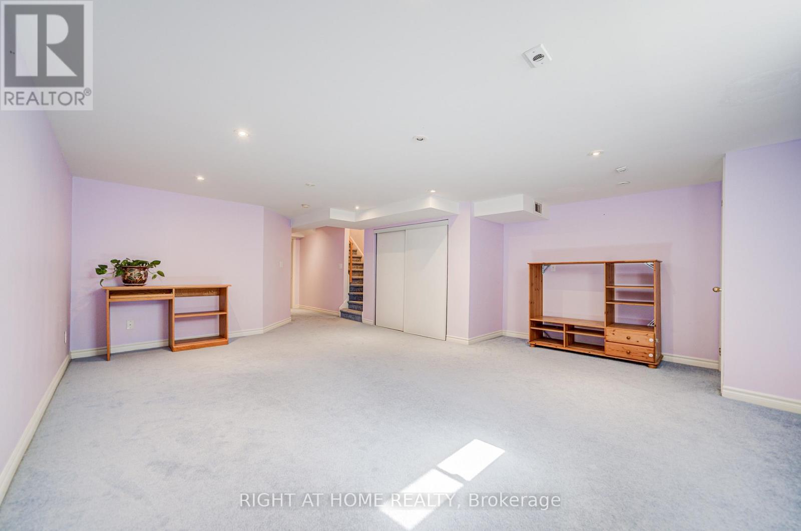 34 - 1222 Parkwest Place, Mississauga, Ontario  L5E 3K9 - Photo 32 - W13052976