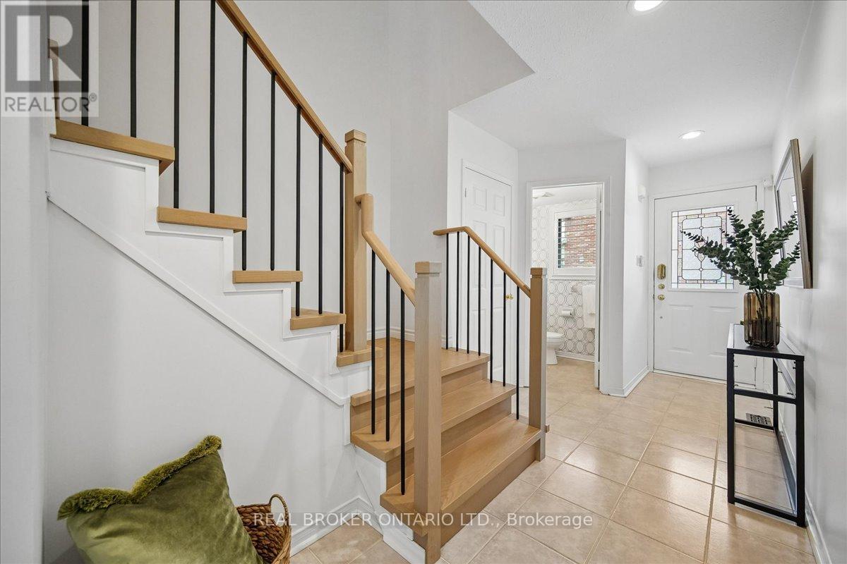 Unit 7 - 1385 Lakeshore Road W, Mississauga, Ontario  L5J 4T6 - Photo 10 - W13053010