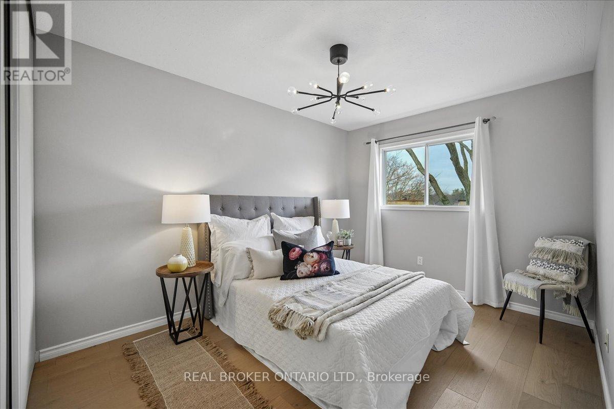 Unit 7 - 1385 Lakeshore Road W, Mississauga, Ontario  L5J 4T6 - Photo 14 - W13053010