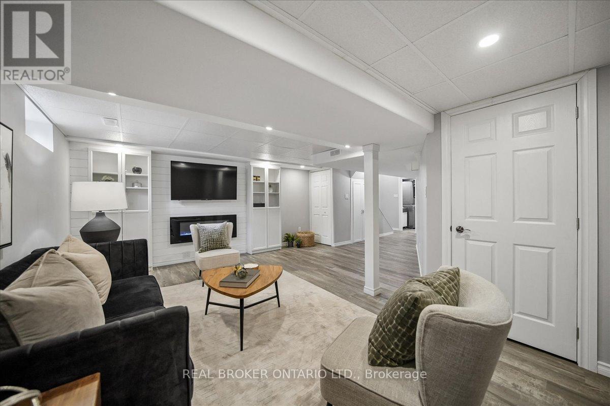 Unit 7 - 1385 Lakeshore Road W, Mississauga, Ontario  L5J 4T6 - Photo 19 - W13053010