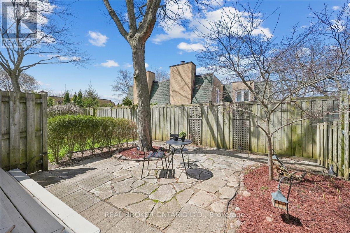 Unit 7 - 1385 Lakeshore Road W, Mississauga, Ontario  L5J 4T6 - Photo 22 - W13053010