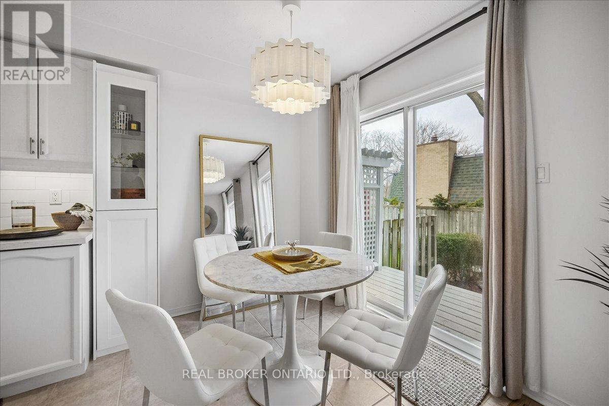 Unit 7 - 1385 Lakeshore Road W, Mississauga, Ontario  L5J 4T6 - Photo 9 - W13053010