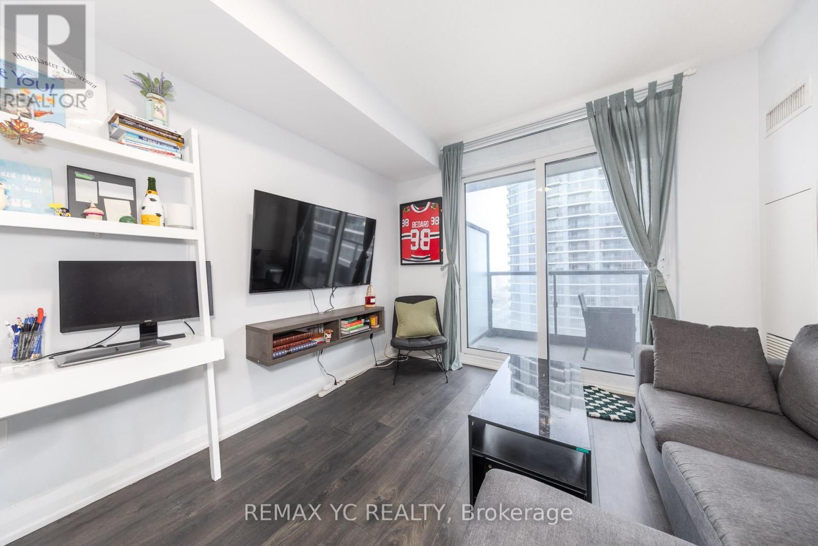 2604 - 30 Gibbs Road, Toronto, Ontario  M9B 0E4 - Photo 2 - W13053042