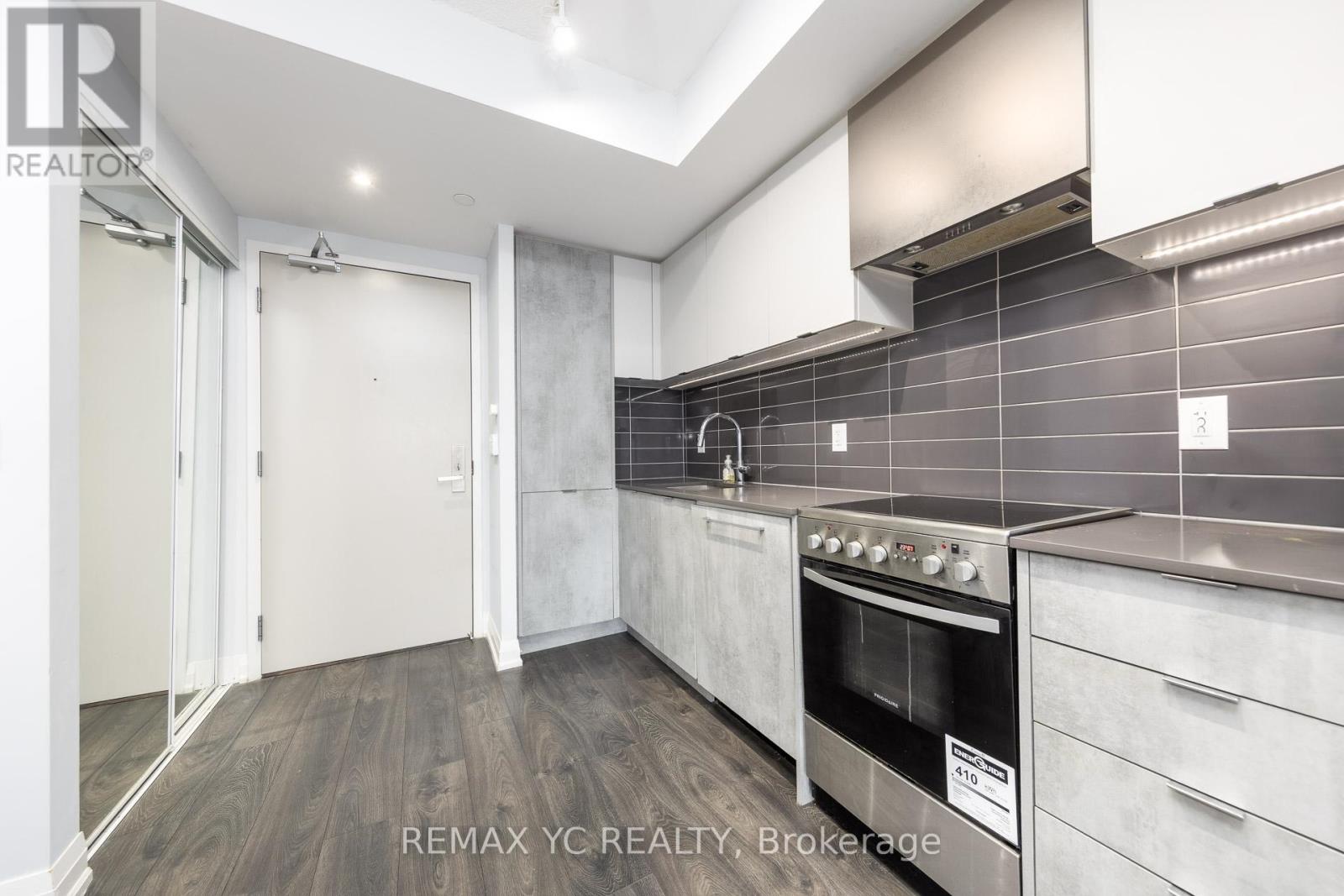 2604 - 30 Gibbs Road, Toronto, Ontario  M9B 0E4 - Photo 6 - W13053042