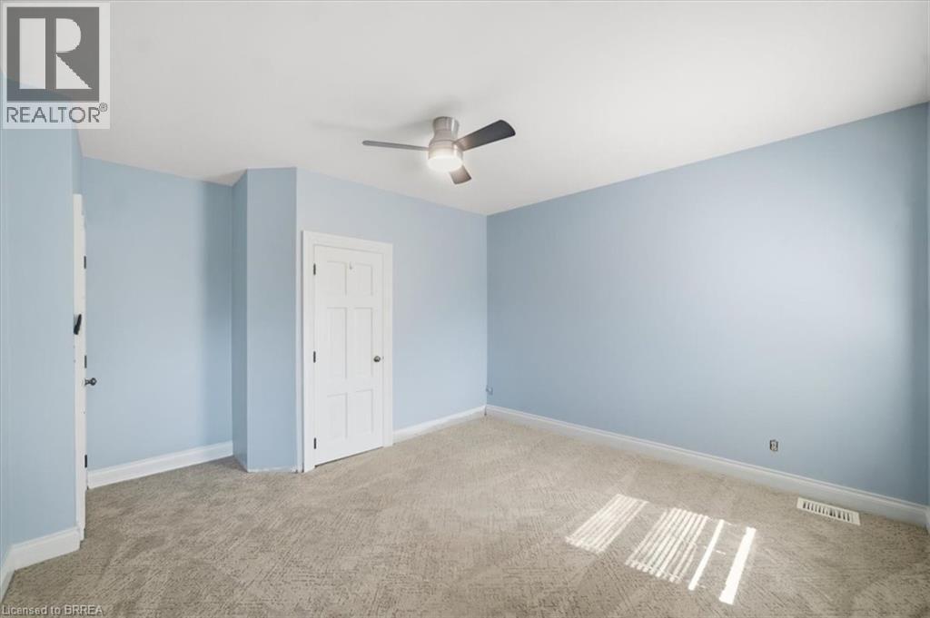 10 Fieldstone Circle, Brantford, Ontario  N3R 6S7 - Photo 37 - 40823895