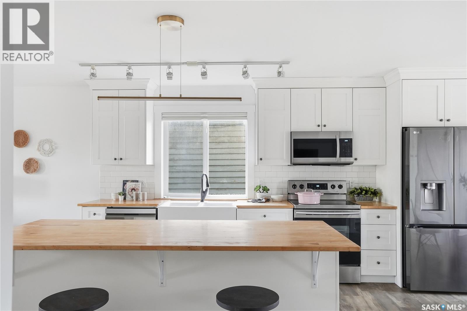 917 5th Street E, Saskatoon, Saskatchewan  S7H 1H1 - Photo 14 - SK033928