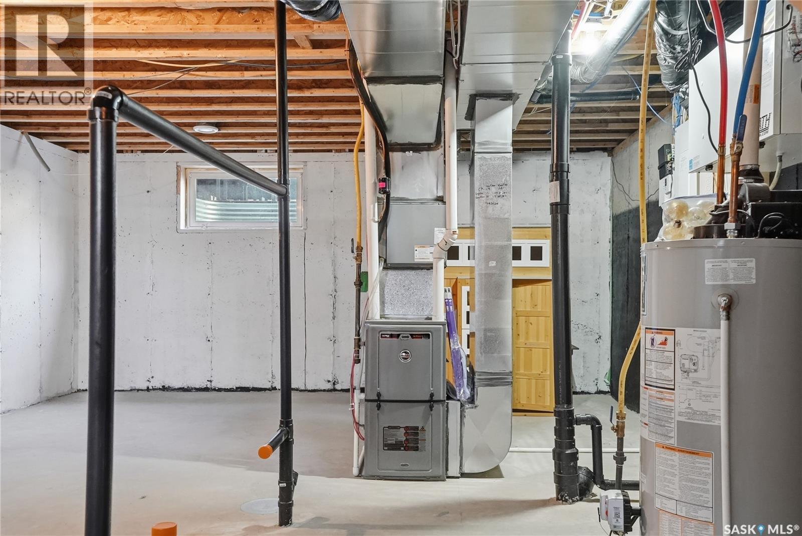 917 5th Street E, Saskatoon, Saskatchewan  S7H 1H1 - Photo 36 - SK033928