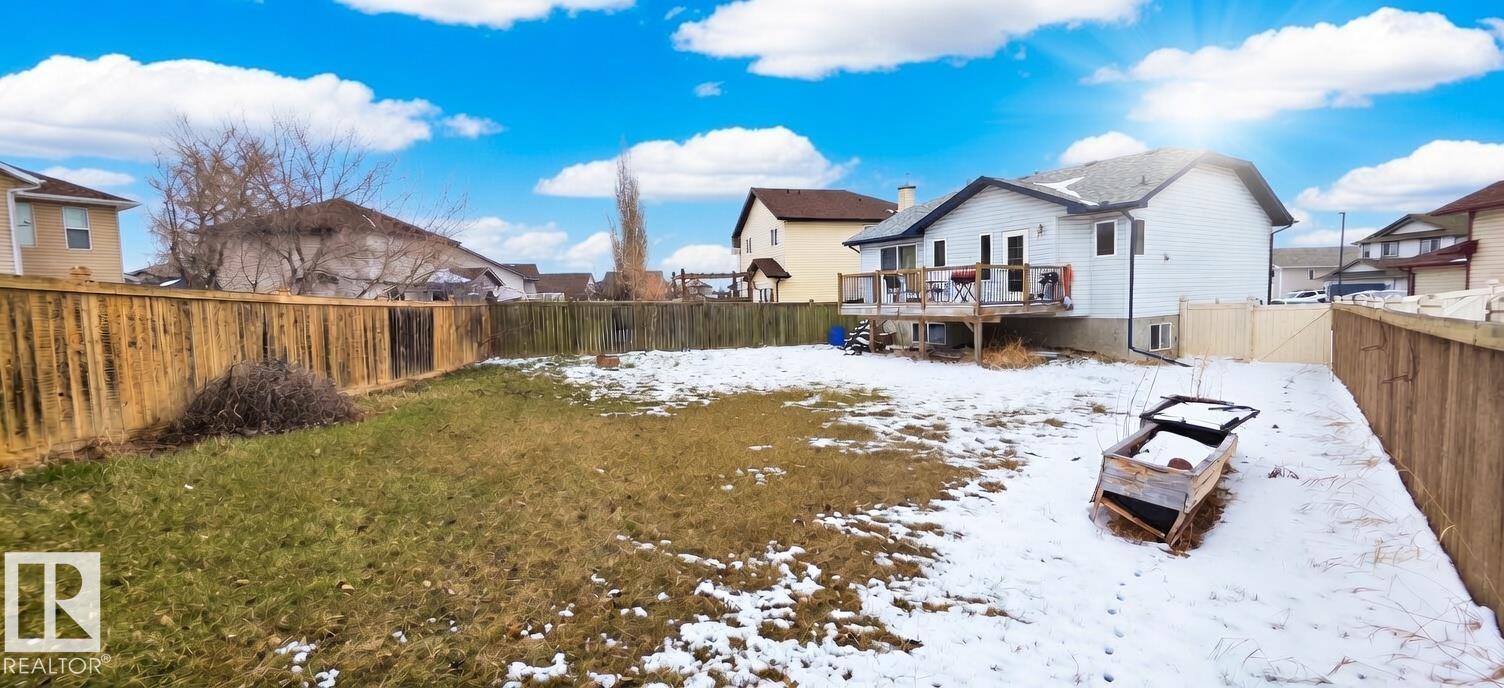 9218 163 Av Nw, Edmonton, Alberta  T5Z 3M8 - Photo 2 - E4484454