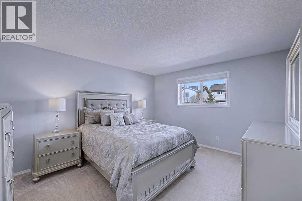 24 Sunlake Circle Se, Calgary, Alberta  T2X 3J2 - Photo 25 - A2287212