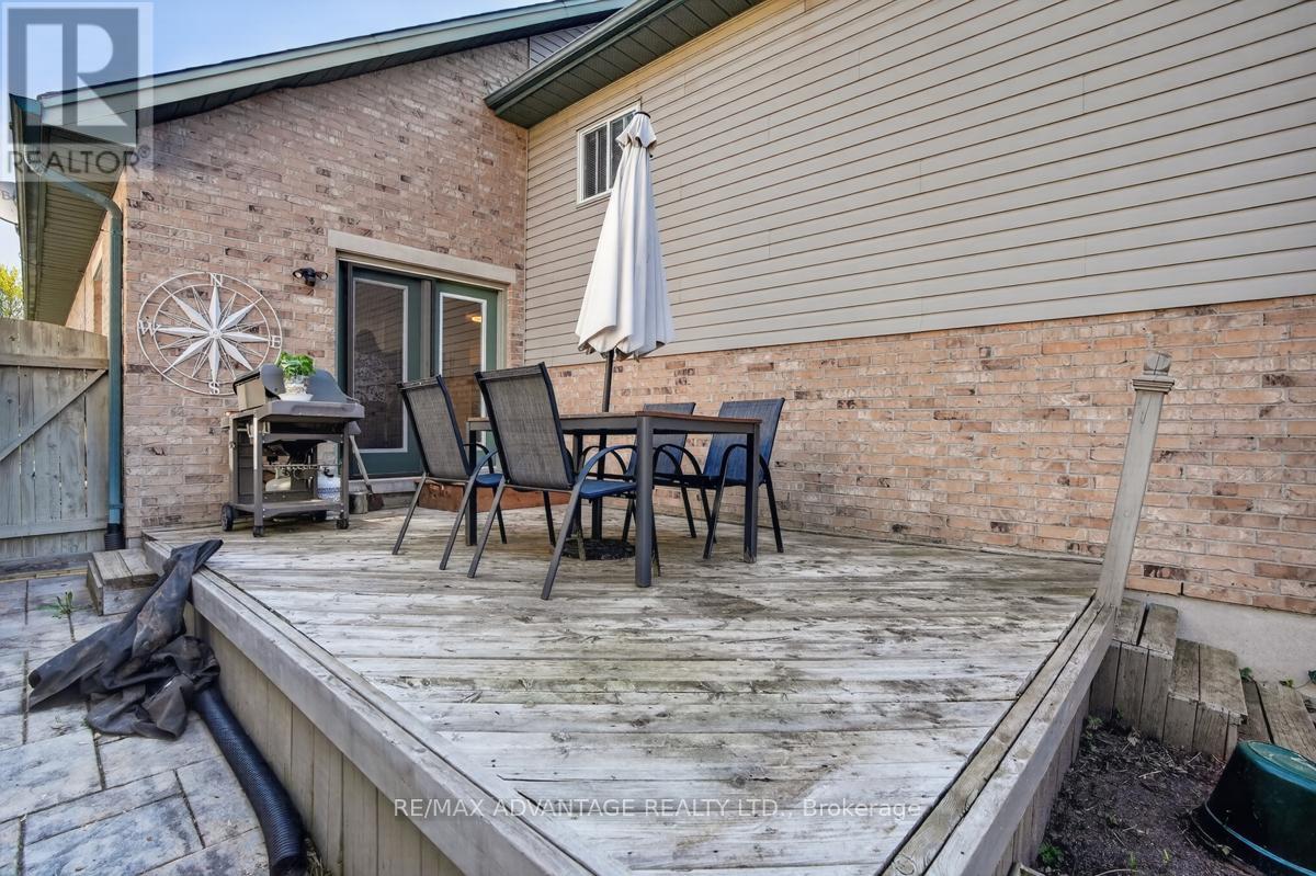 663 Thornwood Drive, London North, Ontario  N6H 5S6 - Photo 16 - X13053122