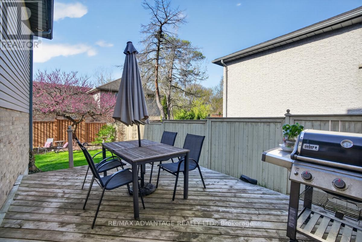 663 Thornwood Drive, London North, Ontario  N6H 5S6 - Photo 17 - X13053122