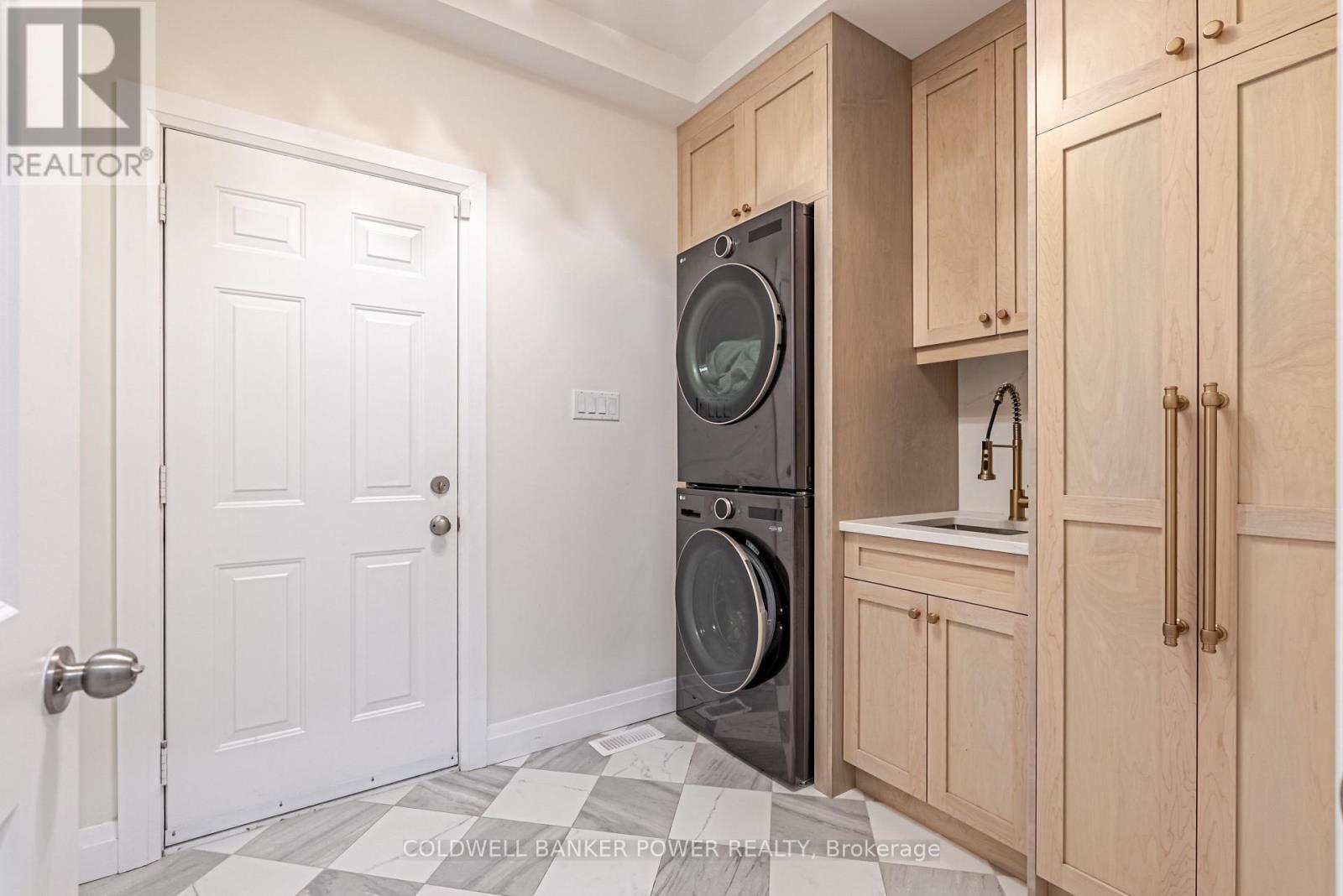 1954 Faircloth Road, London North, Ontario  N6G 5J3 - Photo 19 - X13053218