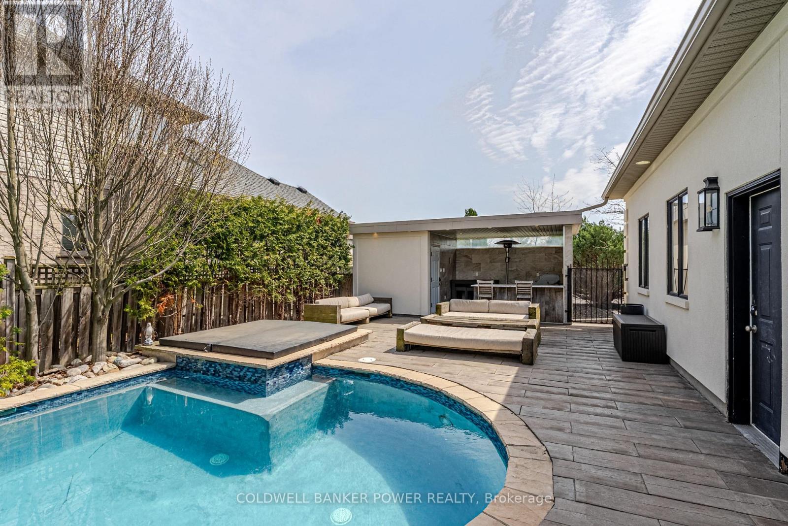 1954 Faircloth Road, London North, Ontario  N6G 5J3 - Photo 40 - X13053218