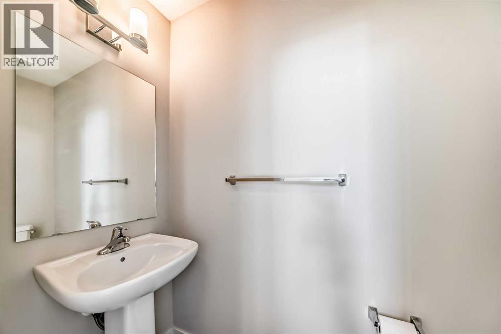 310 Sage Hill Grove Nw, Calgary, Alberta  T3R 0Z8 - Photo 11 - A2305825