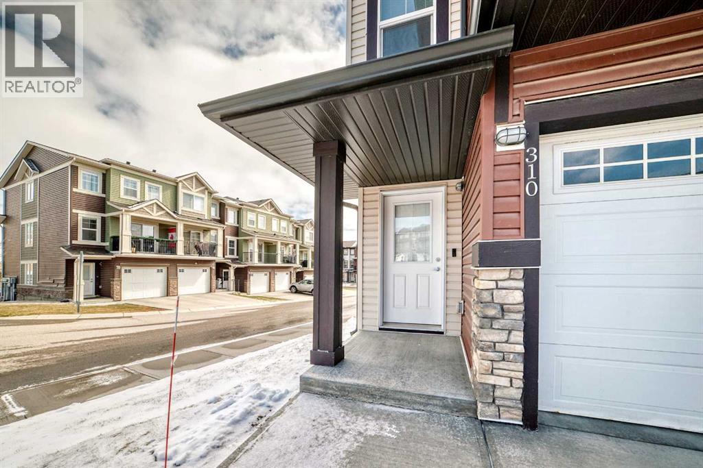 310 Sage Hill Grove Nw, Calgary, Alberta  T3R 0Z8 - Photo 4 - A2305825