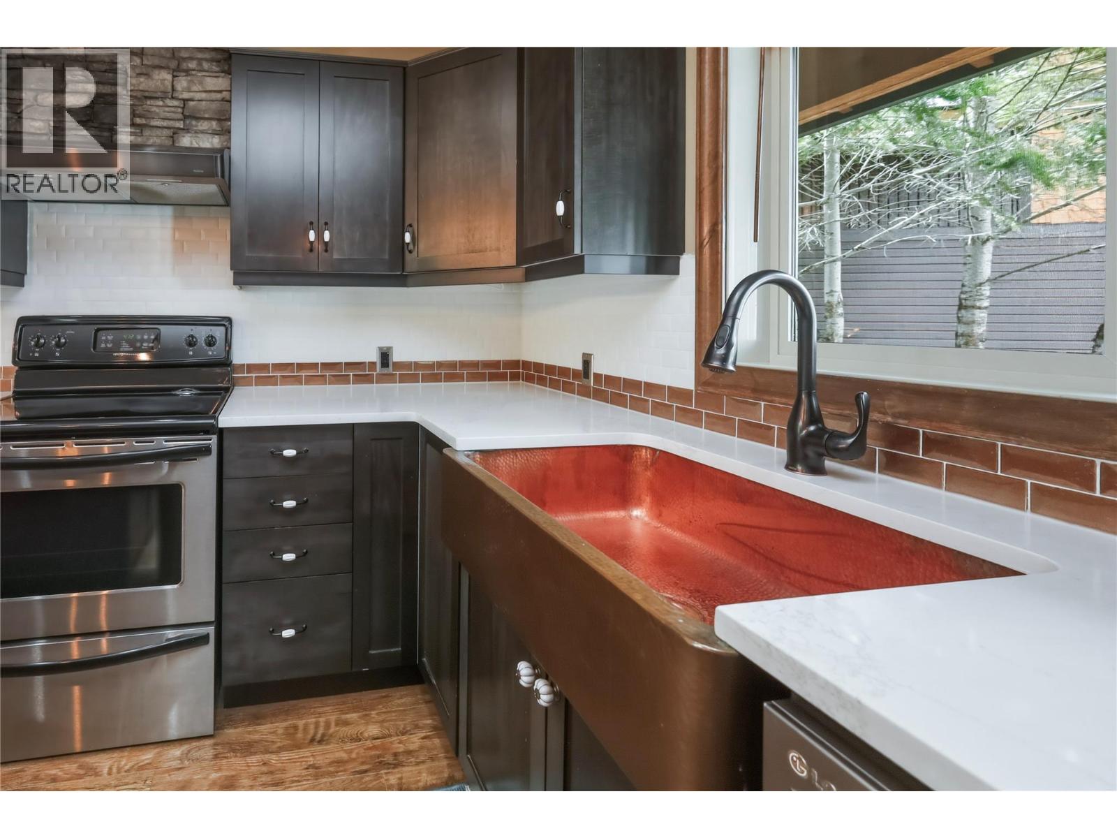 4868 Riverview Drive Unit# 43, Edgewater, British Columbia  V0A 1E0 - Photo 12 - 10384874