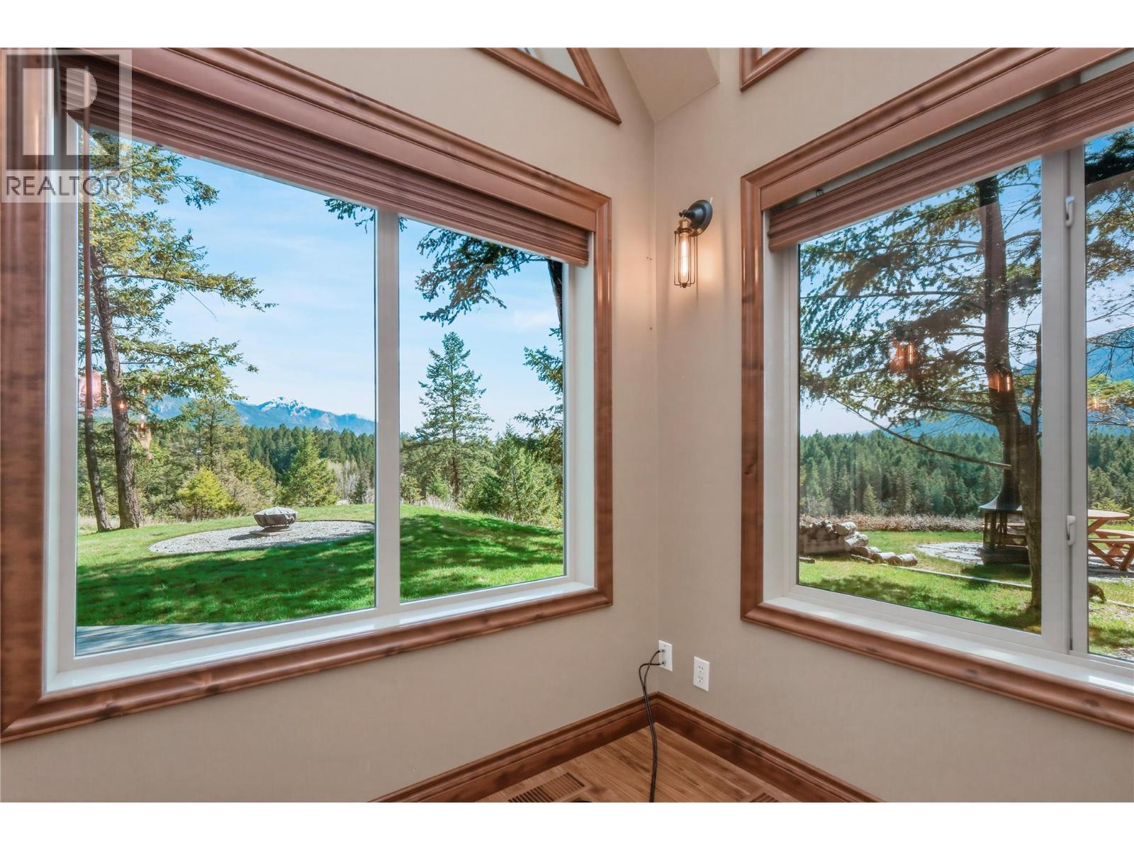 4868 Riverview Drive Unit# 43, Edgewater, British Columbia  V0A 1E0 - Photo 8 - 10384874