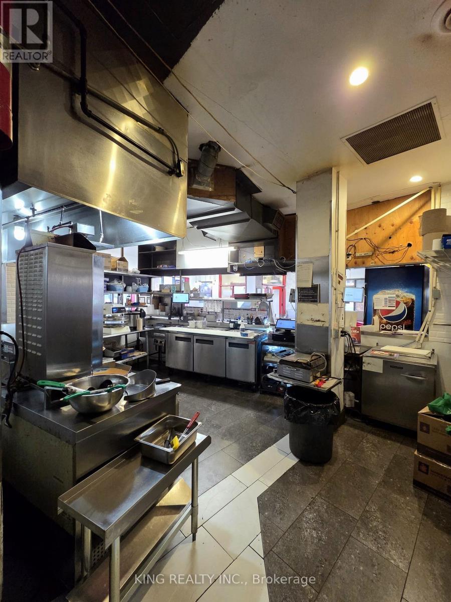 11 - 551 Richmond Street, London East, Ontario  N6A 3E9 - Photo 11 - X13052748