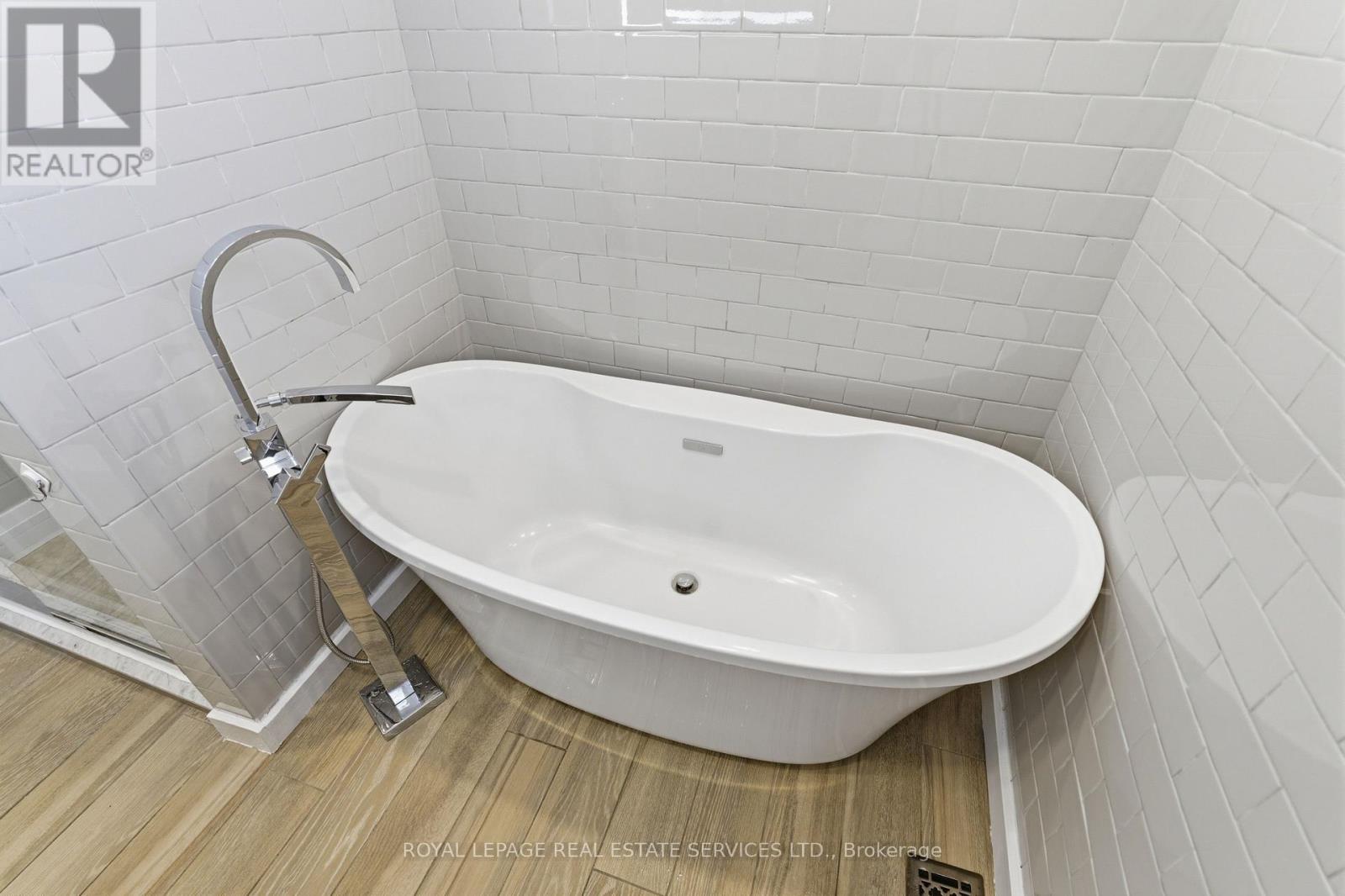 341 Rexford Drive, Hamilton, Ontario  L8W 1W2 - Photo 25 - X13052770