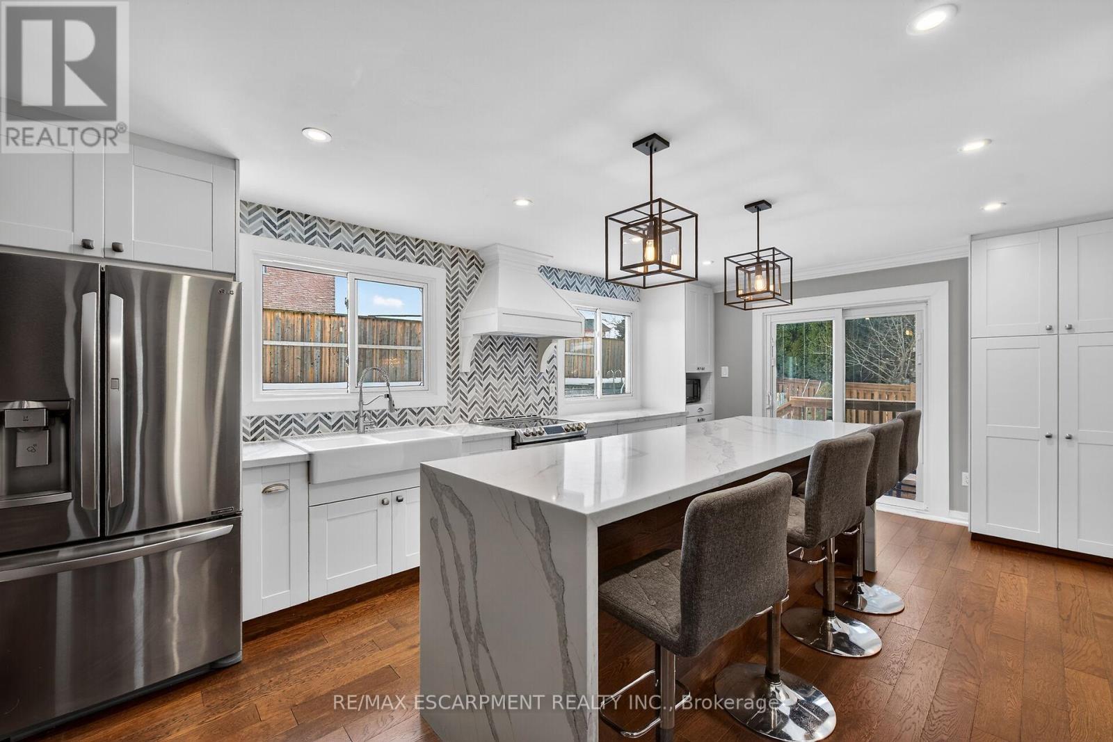 31 Maynard Street, Hamilton, Ontario  L9B 1R9 - Photo 7 - X13052812