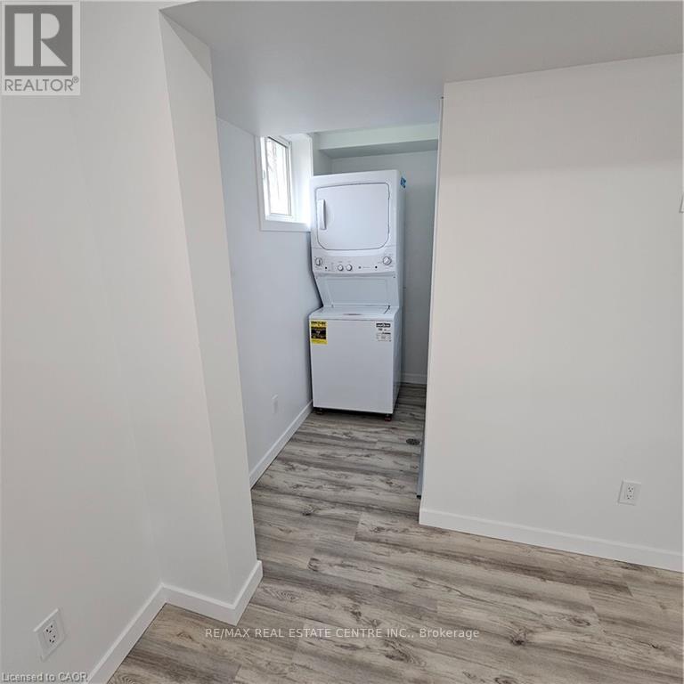 Lower - 11 Kimberly Crescent, Kitchener, Ontario  N2E 1C8 - Photo 8 - X13052854