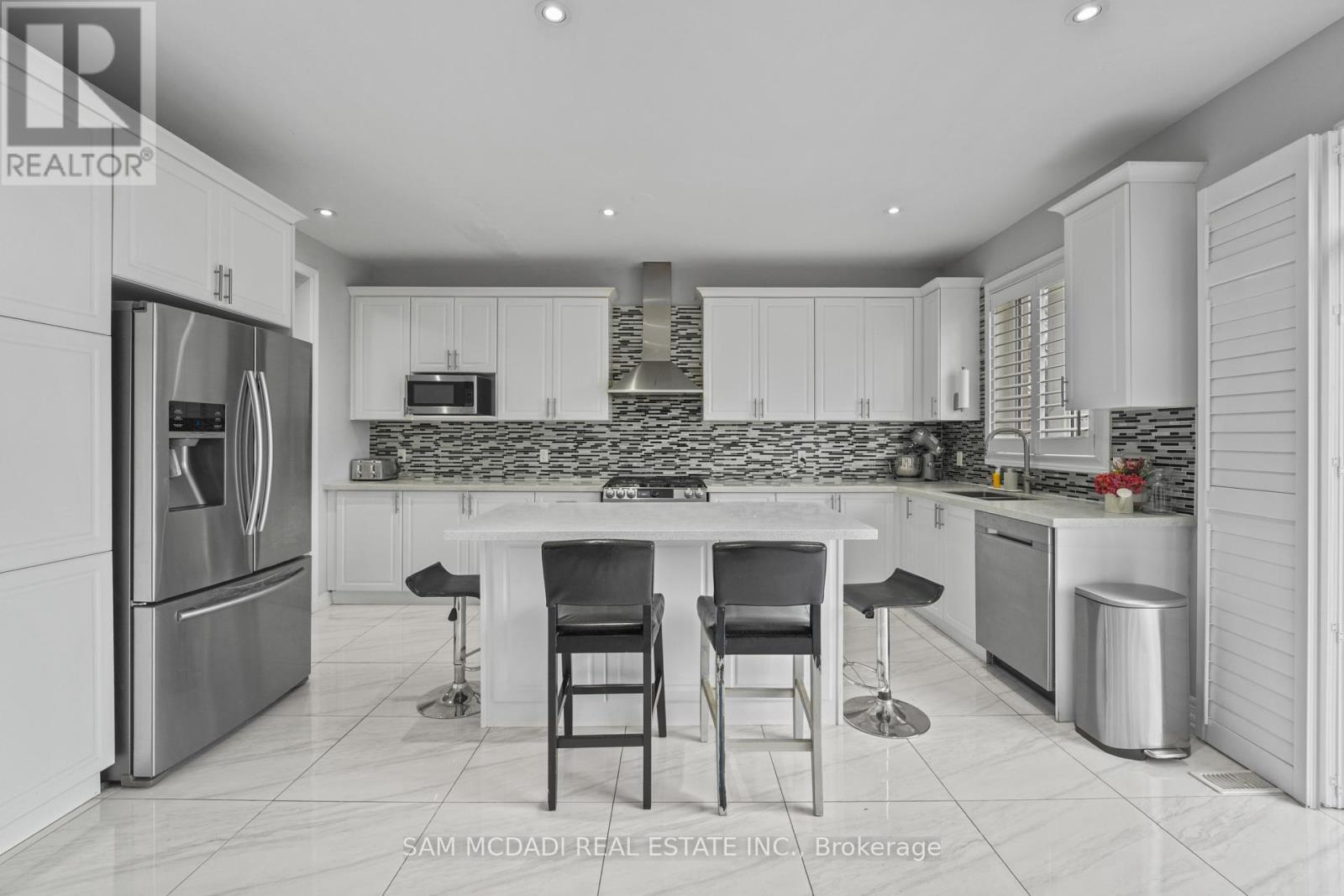 23 Chaumont Drive, Hamilton, Ontario  L8J 0J9 - Photo 10 - X13052968