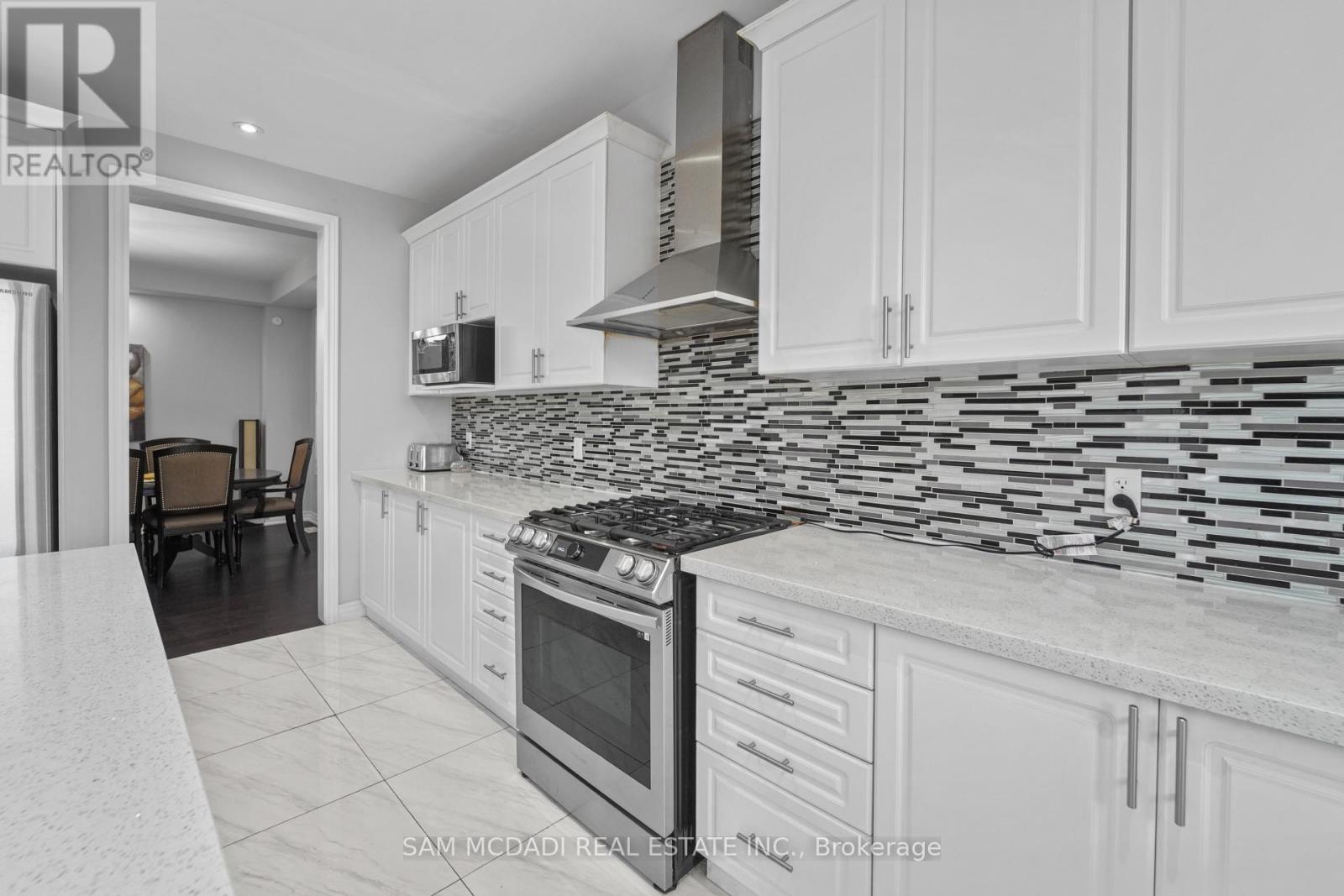 23 Chaumont Drive, Hamilton, Ontario  L8J 0J9 - Photo 14 - X13052968