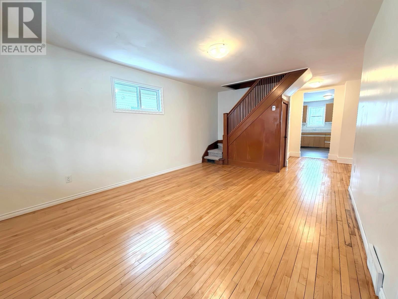 205 Second Ave SW, Geraldton, Ontario  P0T 1M0 - Photo 3 - TB2600819