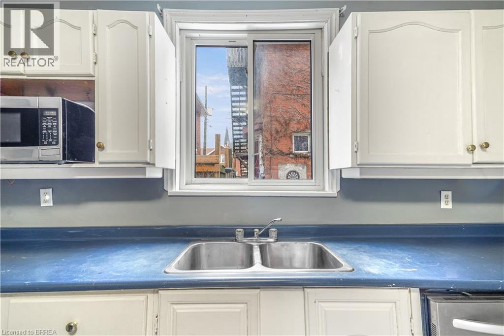 276 Dalhousie Street, Brantford, Ontario  N3S 3V3 - Photo 10 - 40823222