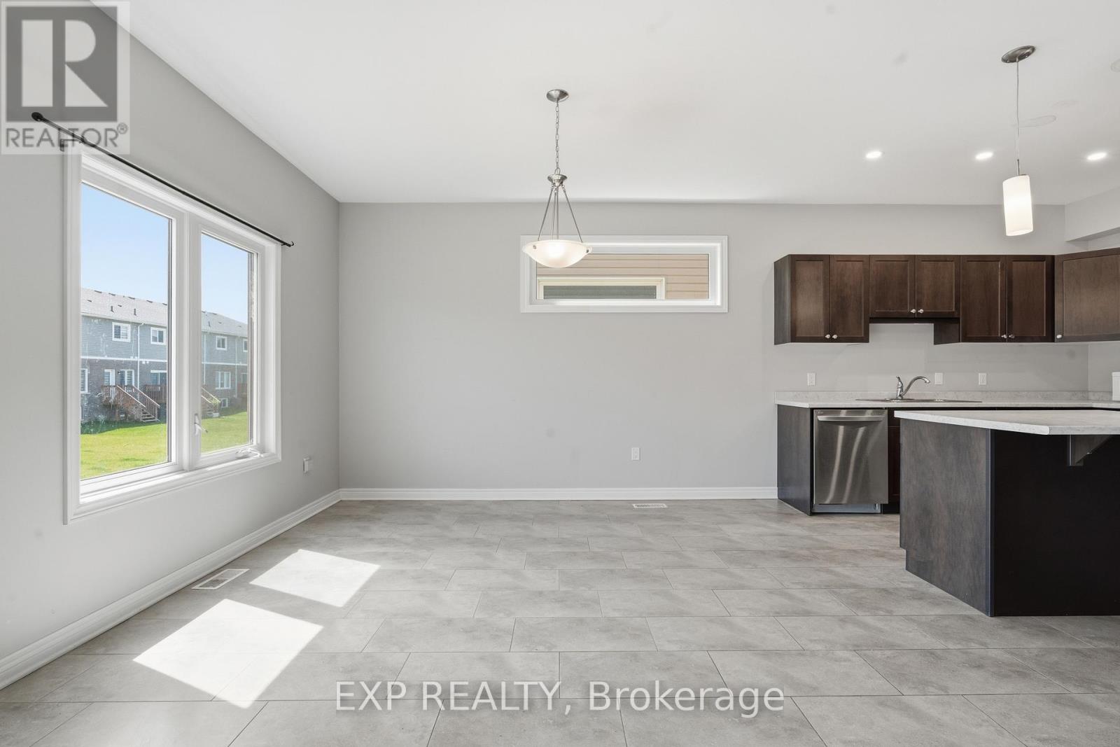 15 Bowman Crescent N, Thorold, Ontario  L2V 0G3 - Photo 10 - X13053116