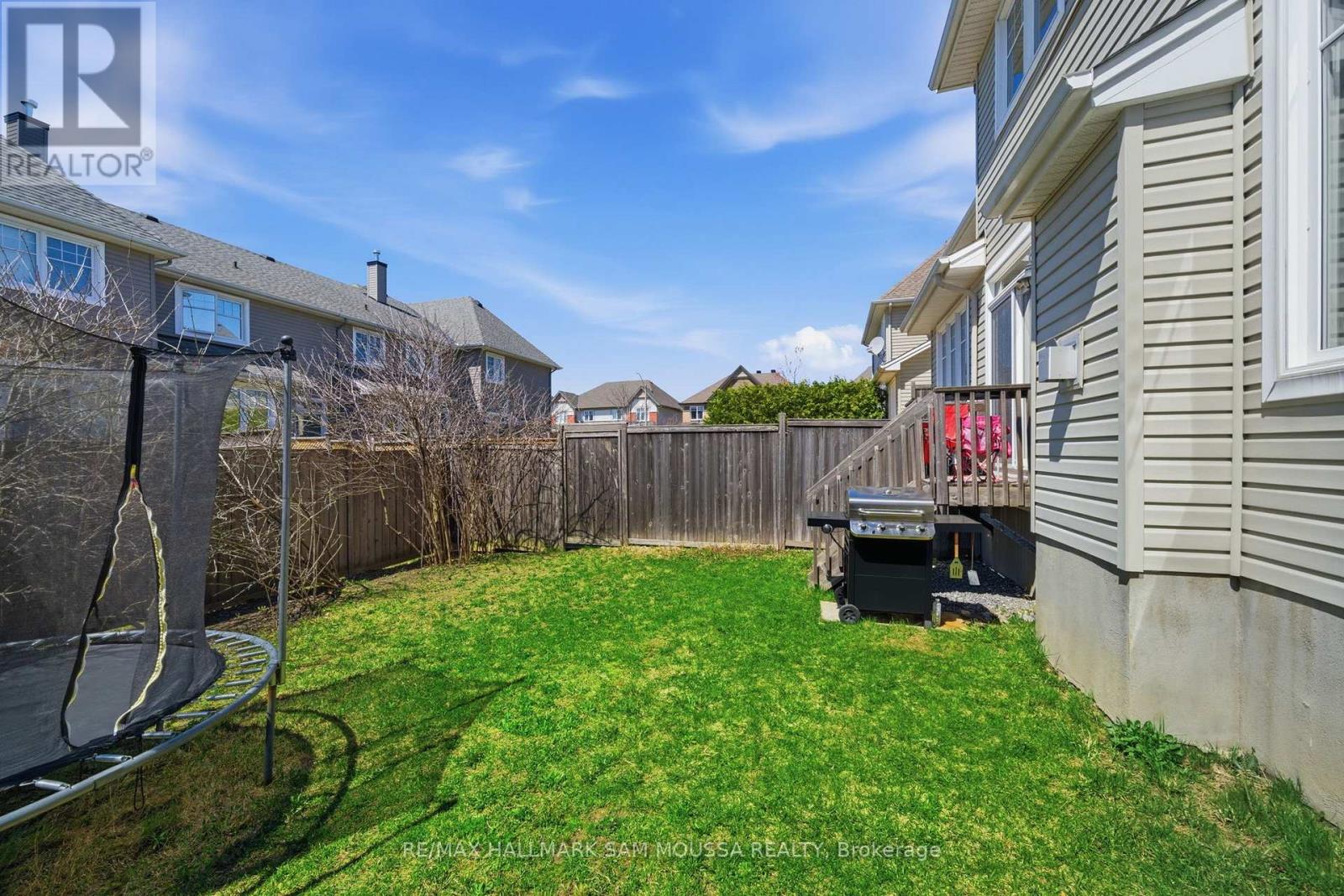 185 Flat Sedge Crescent, Ottawa, Ontario  K1T 0G9 - Photo 44 - X12981906