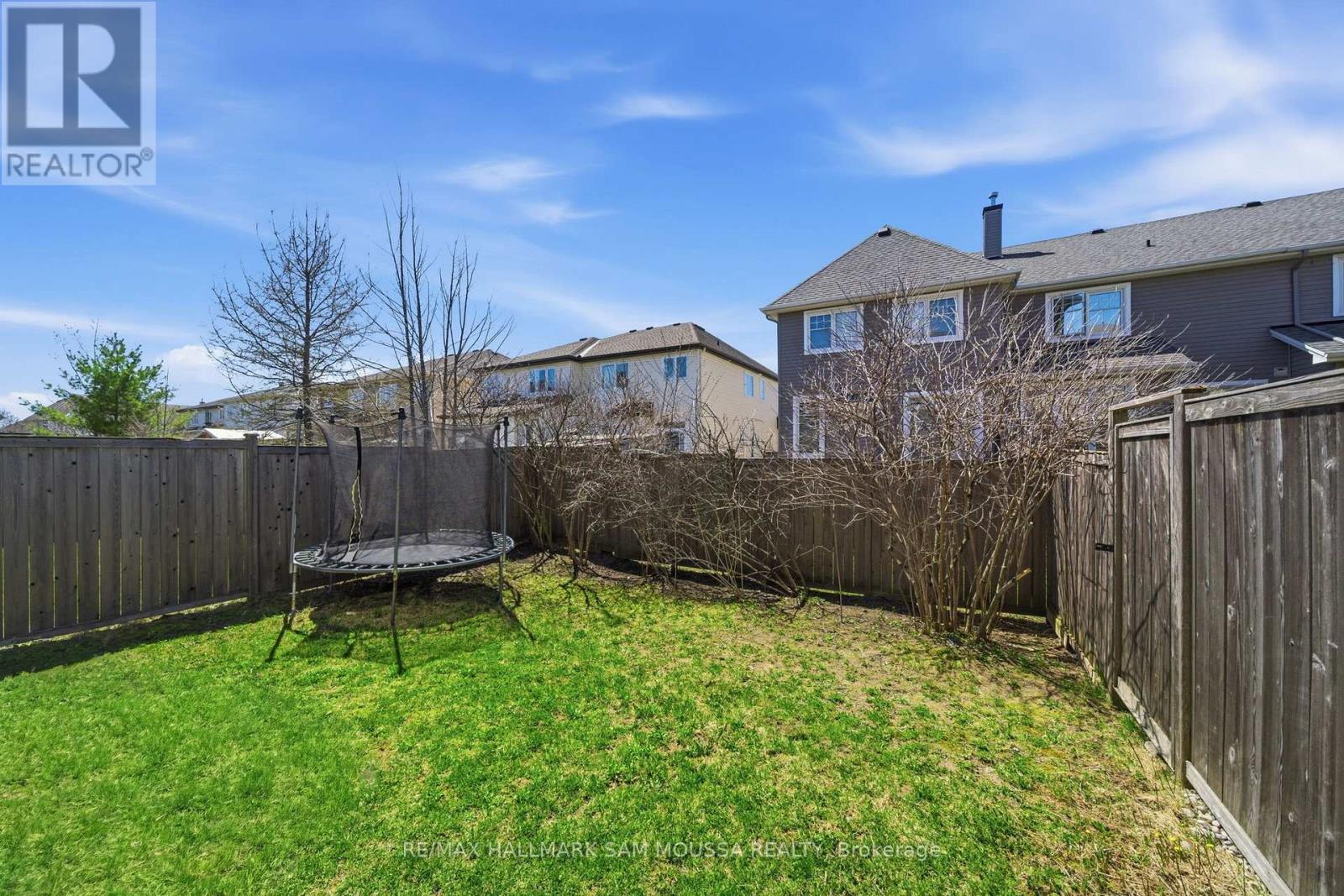 185 Flat Sedge Crescent, Ottawa, Ontario  K1T 0G9 - Photo 46 - X12981906