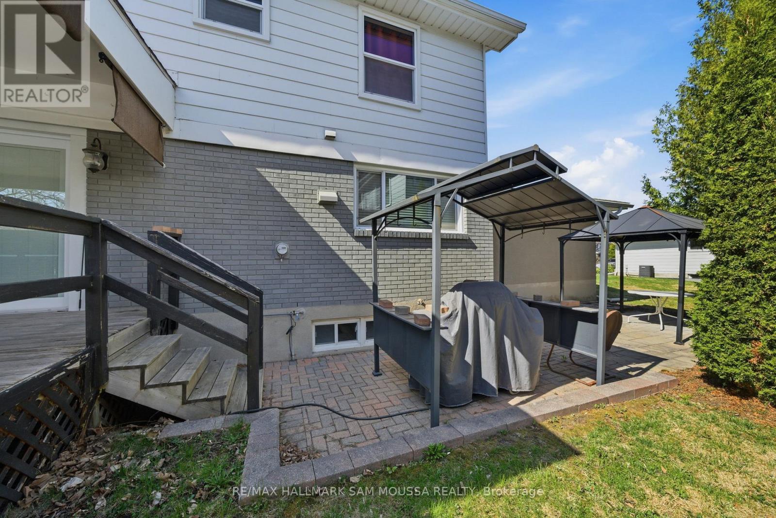 46 Seymour Avenue, Ottawa, Ontario  K2E 6P2 - Photo 42 - X13000352