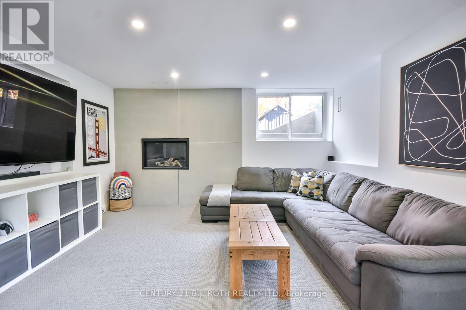 20 Weldon Street, Barrie, Ontario  L4M 4J4 - Photo 38 - S12867366