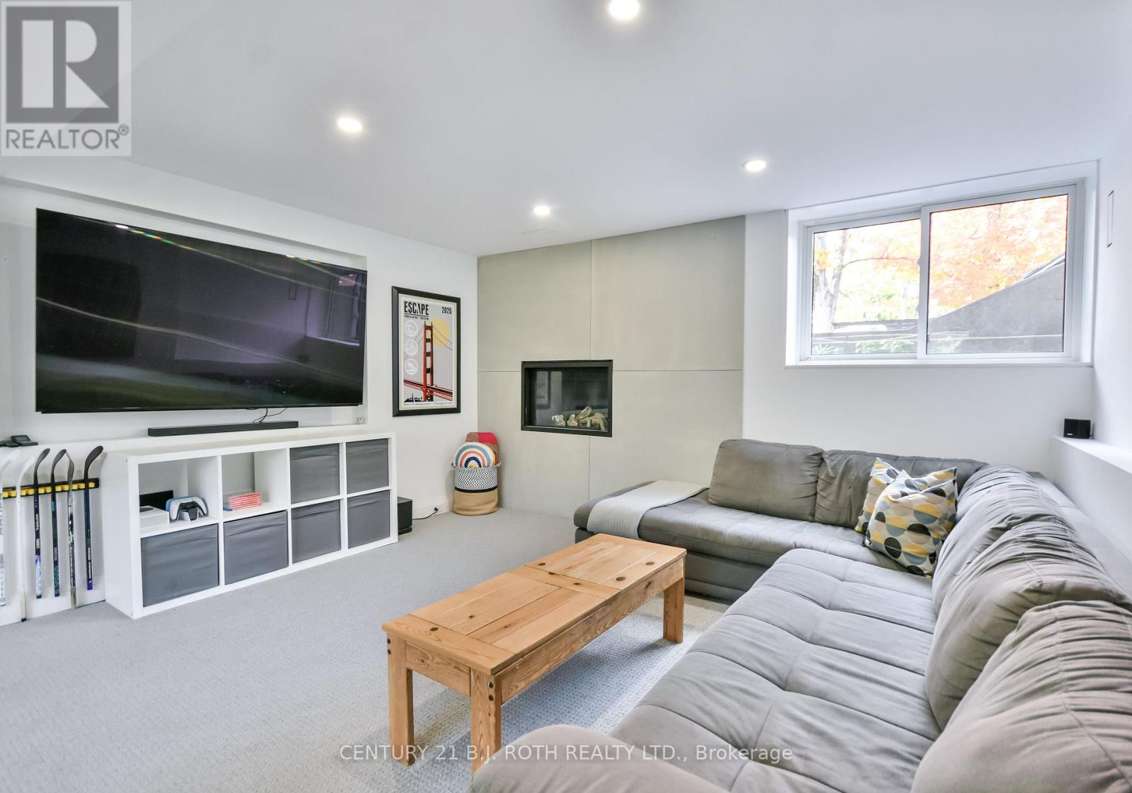 20 Weldon Street, Barrie, Ontario  L4M 4J4 - Photo 39 - S12867366