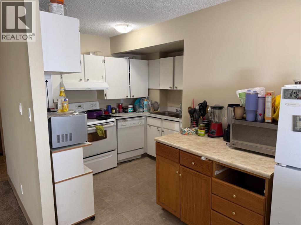 921, 21 Berkeley Place W, Lethbridge, Alberta  T1K 5N1 - Photo 11 - A2287216